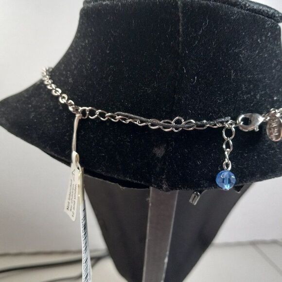 NWT 2028 Floral Necklace - Picture 2 of 6